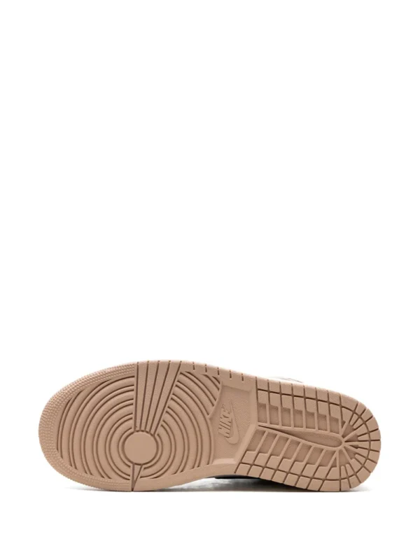 nike air jordan 1 high og latte