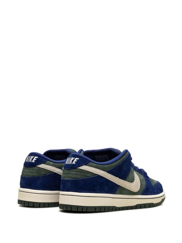 nike sb dunk deep royal blue