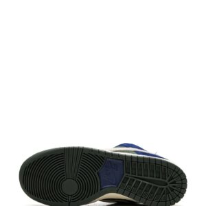 nike sb dunk deep royal blue