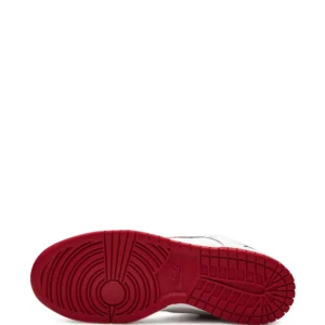 nike x supreme sb dunk low jewel swoosh red/white