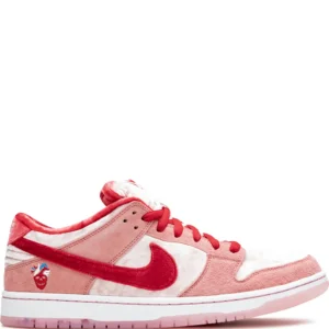 nike sb dunk low strangelove