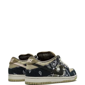 nike x travis scott sb dunk low