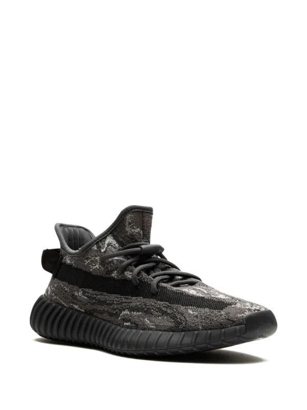 adidas yeezy boost 350 v2 mx dark salt