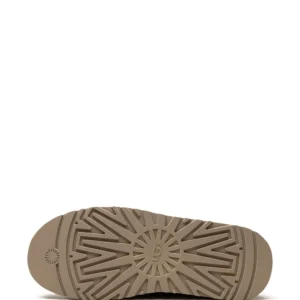 ugg tazz sand