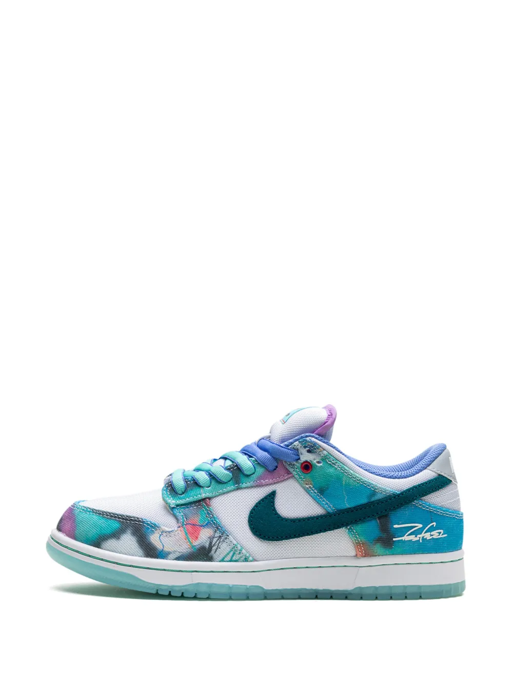 nike x futura laboratories sb dunk low bleached aqua