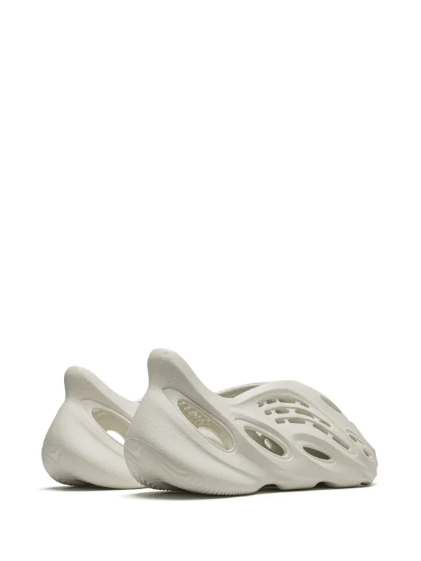 adidas yeezy foam runner ararat