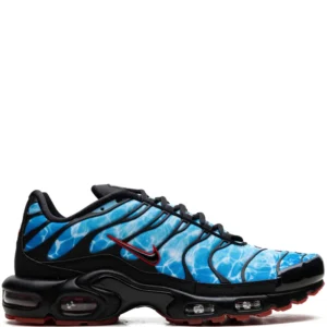 nike air max plus shark attack