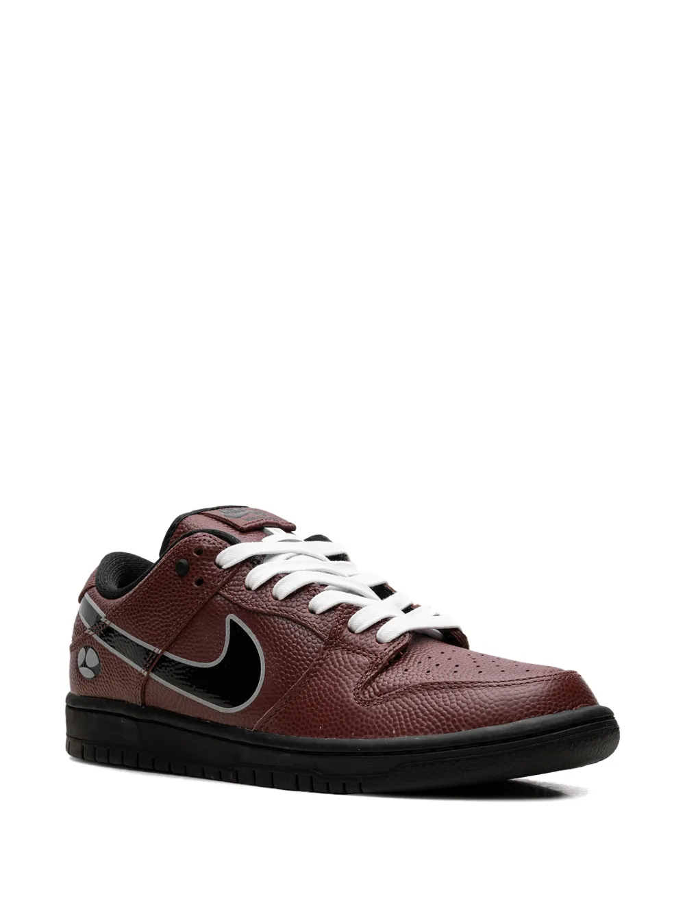 nike sb dunk low leather limosine skateboard