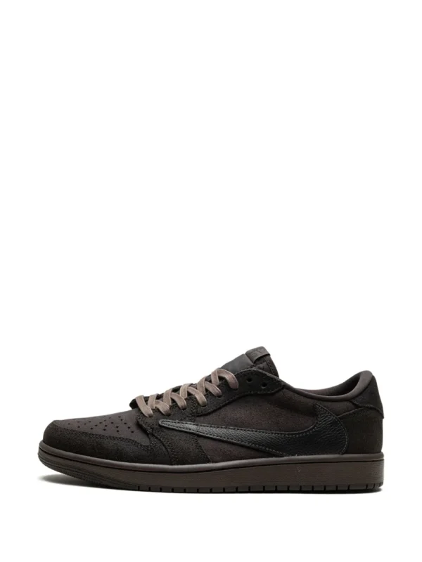 nike x travis scott air jordan 1 low velvet brown