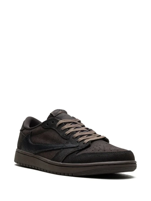 nike x travis scott air jordan 1 low velvet brown